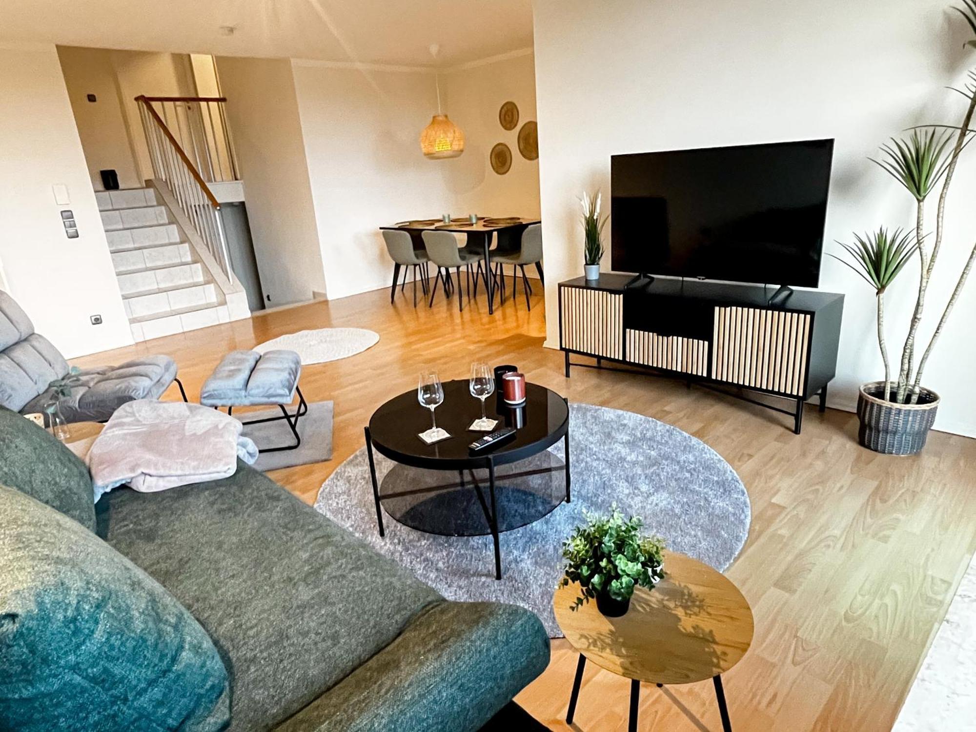Lta Apartment In Unterschleissheim Bei Muenchen Eksteriør billede